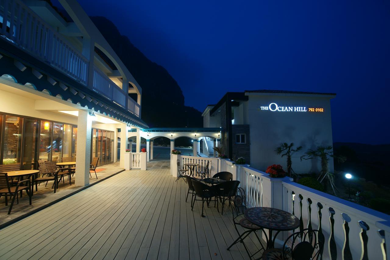 Jeju The Ocean Hill Pension Seogwipo Exterior photo