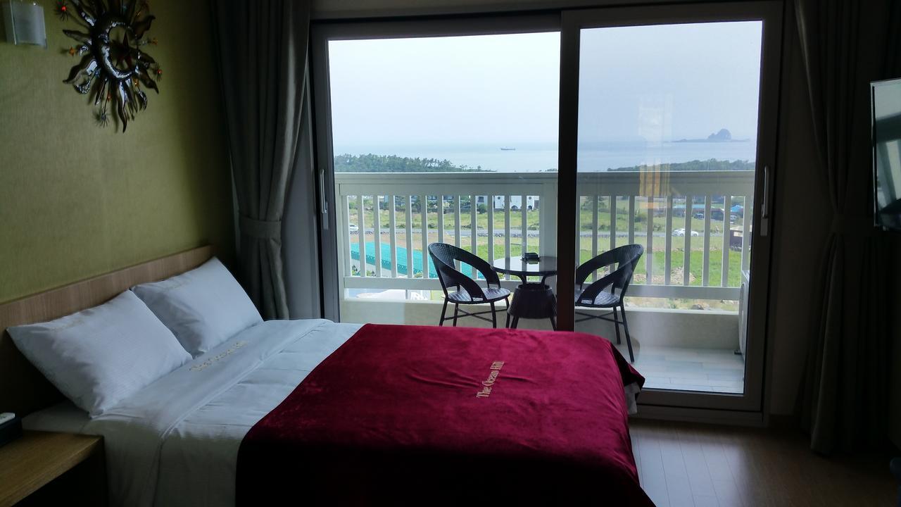 Jeju The Ocean Hill Pension Seogwipo Exterior photo