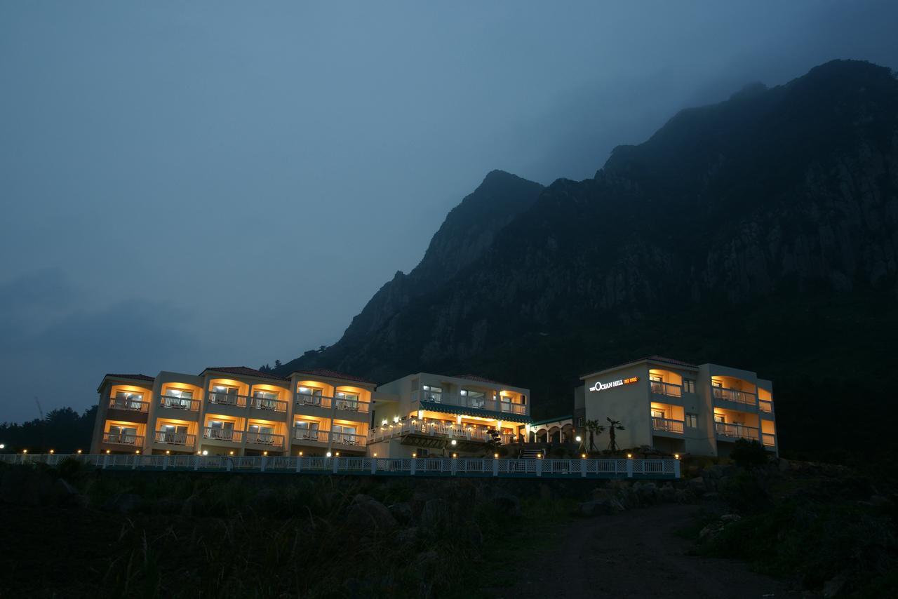 Jeju The Ocean Hill Pension Seogwipo Exterior photo