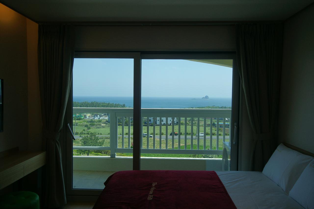 Jeju The Ocean Hill Pension Seogwipo Exterior photo
